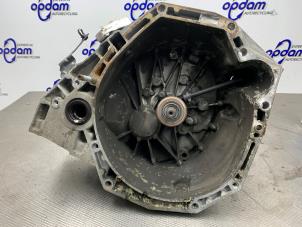 Gebruikte Versnellingsbak Dacia Lodgy (JS/SD0J) 1.5 dCi FAP Prijs op aanvraag aangeboden door Gebr Opdam B.V.