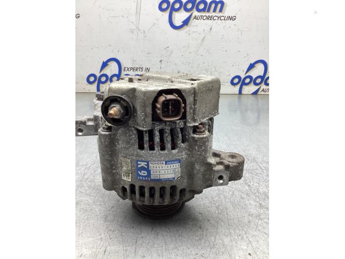 Gebruikte Dynamo Toyota iQ 1.0 12V VVT-i Prijs € 50,00 Margeregeling aangeboden door Gebr Opdam B.V.