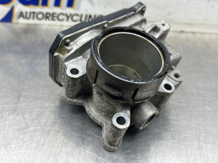 Gebruikte Gasklephuis Renault Modus/Grand Modus (JP) 1.2 16V Prijs € 111,00 Margeregeling aangeboden door Gebr Opdam B.V.