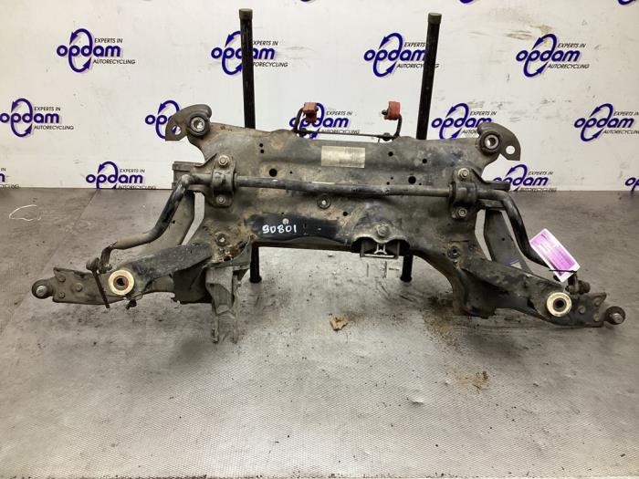 Gebruikte Subframe Volvo V40 (MV) 1.5 T3 16V Geartronic Prijs € 150,00 Margeregeling aangeboden door Gebr Opdam B.V.