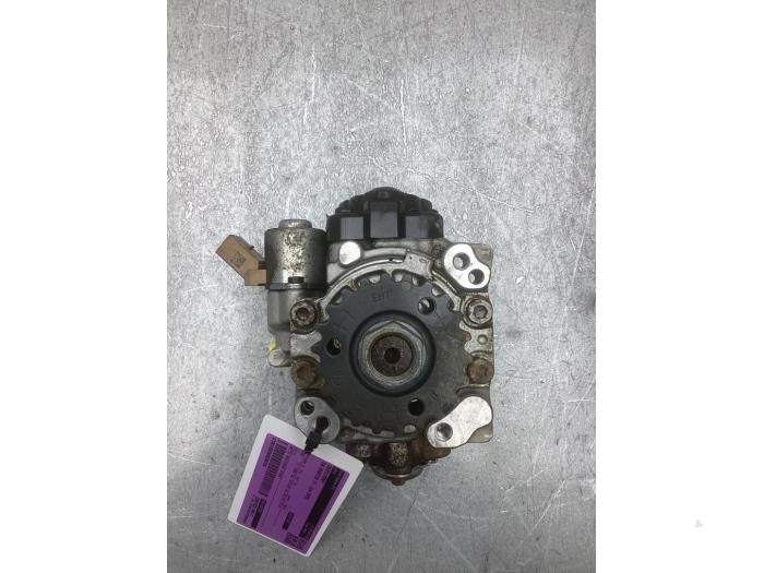 Gebruikte Dieselpomp Volkswagen Crafter (SY) 2.0 TDI FWD Prijs € 544,50 Inclusief btw aangeboden door Gebr Opdam B.V.