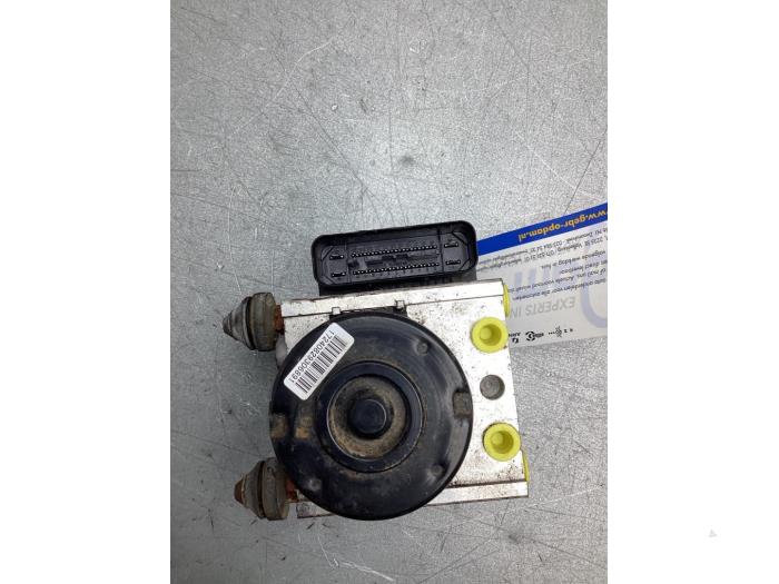 Gebruikte ABS Pomp Opel Agila (B) 1.2 16V Prijs € 350,00 Margeregeling aangeboden door Gebr Opdam B.V.
