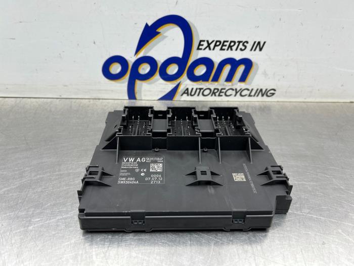 Gebruikte Computer Body Control Volkswagen Caddy III (2KA,2KH,2CA,2CH) 1.6 TDI 16V Prijs € 125,00 Margeregeling aangeboden door Gebr Opdam B.V.
