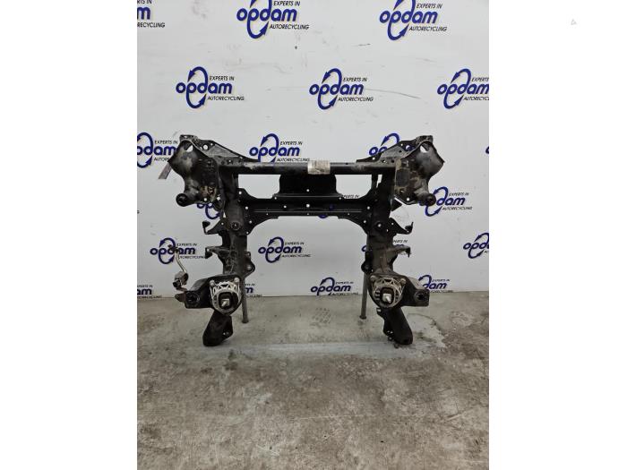 Gebruikte Subframe BMW 1 serie (F20) 120d xDrive TwinPower Turbo 2.0 16V Prijs € 300,00 Margeregeling aangeboden door Gebr Opdam B.V.
