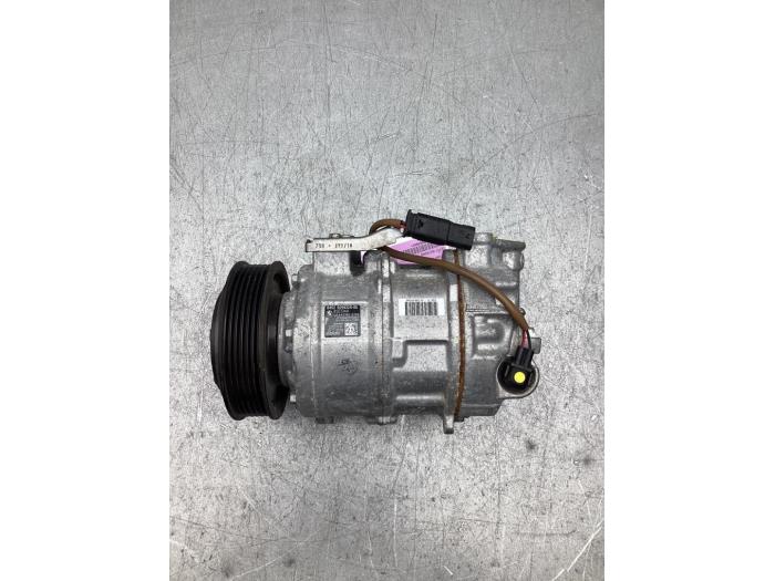 Gebruikte Pomp Airco BMW 1 serie (F20) 120d xDrive TwinPower Turbo 2.0 16V Prijs € 375,00 Margeregeling aangeboden door Gebr Opdam B.V.
