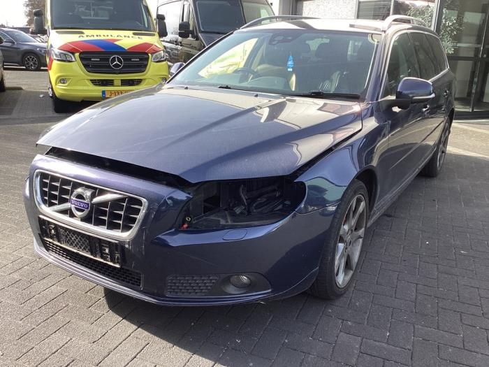Gebruikte Versnellingsbak Volvo V70 (BW) 1.6 DRIVe,D2 Prijs € 400,00 Margeregeling aangeboden door Gebr Opdam B.V.