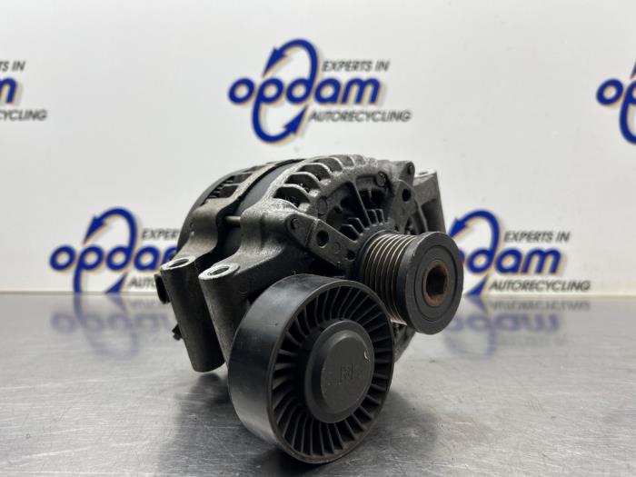 Gebruikte Alternator BMW 3 serie Touring (E91) 318i 16V Prijs € 100,00 Margeregeling aangeboden door Gebr Opdam B.V.