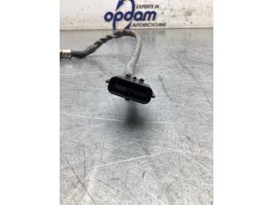 Lambda Sonde van een Opel Vivaro 1.6 CDTi BiTurbo 125 2017