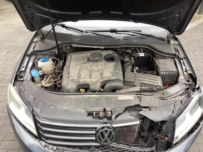Gebruikte Motor Volkswagen Passat Variant (365) 1.6 TDI 16V Bluemotion Prijs € 1.100,00 Margeregeling aangeboden door Gebr Opdam B.V.