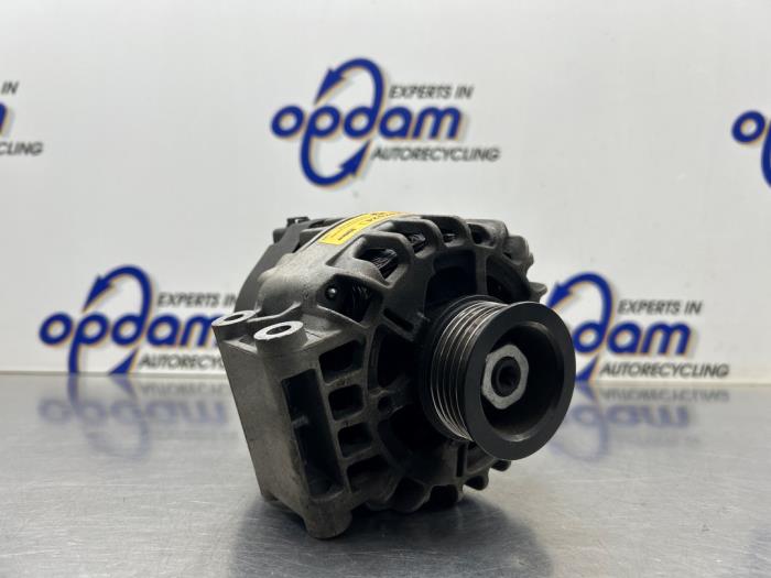 Gebrauchte Dynamo Renault Megane (BA) 1.4 16V Preis € 60,00 Margenregelung angeboten von Gebr Opdam B.V.