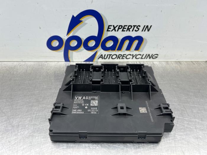 Gebruikte Computer Body Control Volkswagen Caddy III (2KA,2KH,2CA,2CH) 1.6 TDI 16V Prijs € 125,00 Margeregeling aangeboden door Gebr Opdam B.V.
