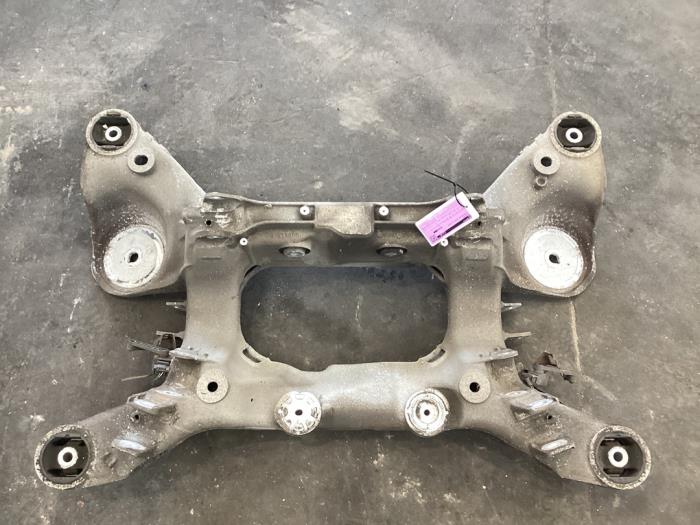 Gebruikte Subframe Landrover Range Rover Sport (LW) 3.0 TDV6 Prijs € 350,00 Margeregeling aangeboden door Gebr Opdam B.V.