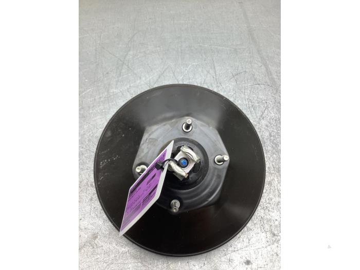 Gebruikte Rembooster Toyota Aygo (B40) 1.0 12V VVT-i Prijs € 75,00 Margeregeling aangeboden door Gebr Opdam B.V.