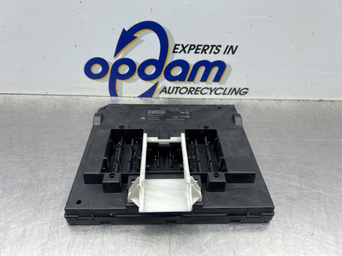 Gebruikte Bodycontrol Module Seat Leon SC (5FC) 1.8 TSI Ecomotive 16V Prijs € 100,00 Margeregeling aangeboden door Gebr Opdam B.V.