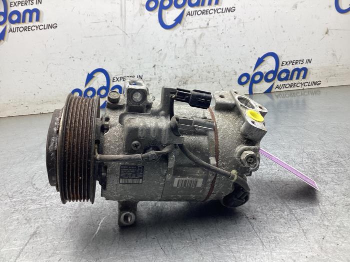 Gebruikte Aircopomp Nissan Qashqai (J11) 1.2 DIG-T 16V Prijs € 175,00 Margeregeling aangeboden door Gebr Opdam B.V.