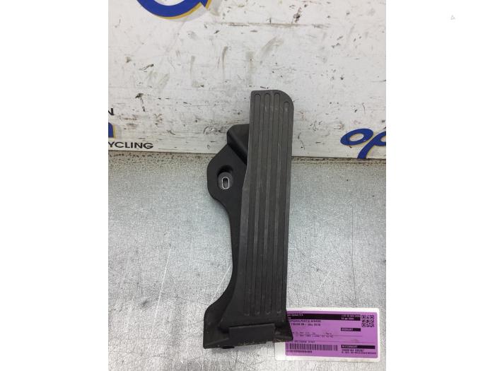 Gebruikte Gaspedaalpositie Sensor Volkswagen Tiguan (5N1/2) 2.0 TSI 16V 4Motion Prijs € 25,00 Margeregeling aangeboden door Gebr Opdam B.V.