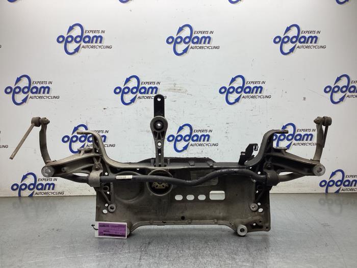 Gebruikte Subframe Volkswagen Tiguan (5N1/2) 2.0 TSI 16V 4Motion Prijs € 100,00 Margeregeling aangeboden door Gebr Opdam B.V.