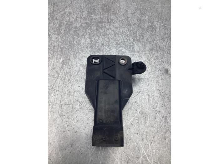 Gebruikte Module Koeling Skoda Fabia II Combi 1.2 TSI Prijs € 20,00 Margeregeling aangeboden door Gebr Opdam B.V.