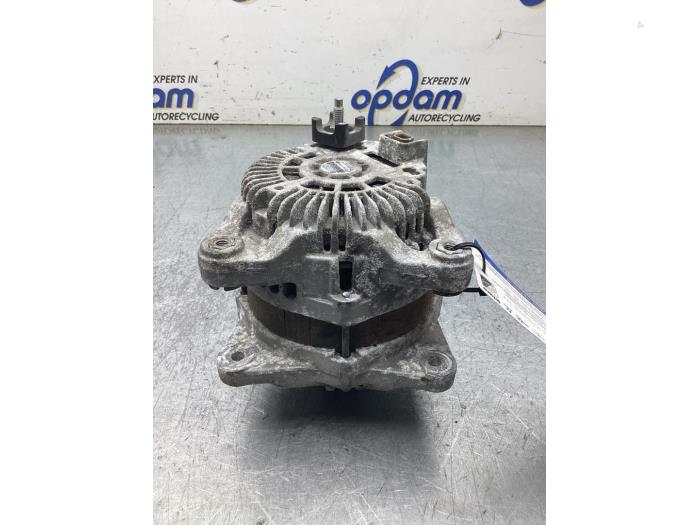 Gebruikte Dynamo Opel Vivaro 1.6 CDTi BiTurbo 145 Prijs € 90,75 Inclusief btw aangeboden door Gebr Opdam B.V.
