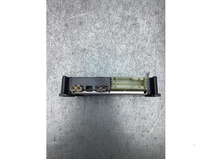 Gebruikte Bluetooth module Mercedes A Limousine (177.1) 1.5 A-180d Prijs € 40,00 Margeregeling aangeboden door Gebr Opdam B.V.