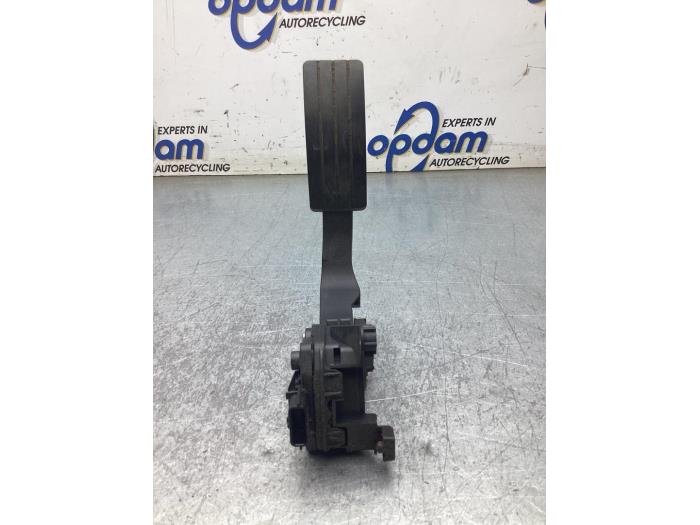 Gebruikte Sensor Gaspedaalpositie Dacia Sandero II 0.9 TCE 12V Prijs € 30,00 Margeregeling aangeboden door Gebr Opdam B.V.