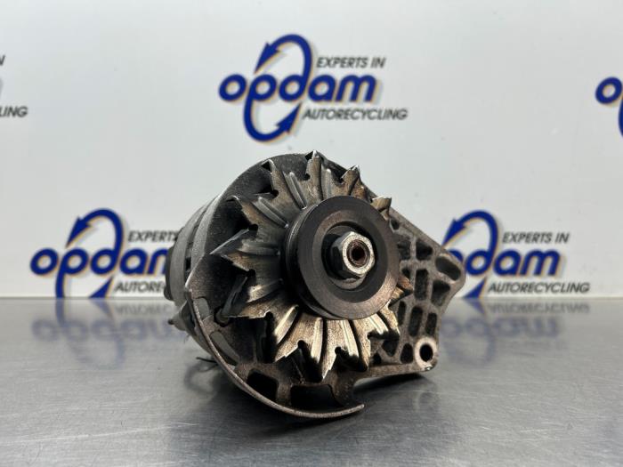 Gebruikte Dynamo Fiat Seicento (187) 0.9 SPI Prijs € 50,00 Margeregeling aangeboden door Gebr Opdam B.V.