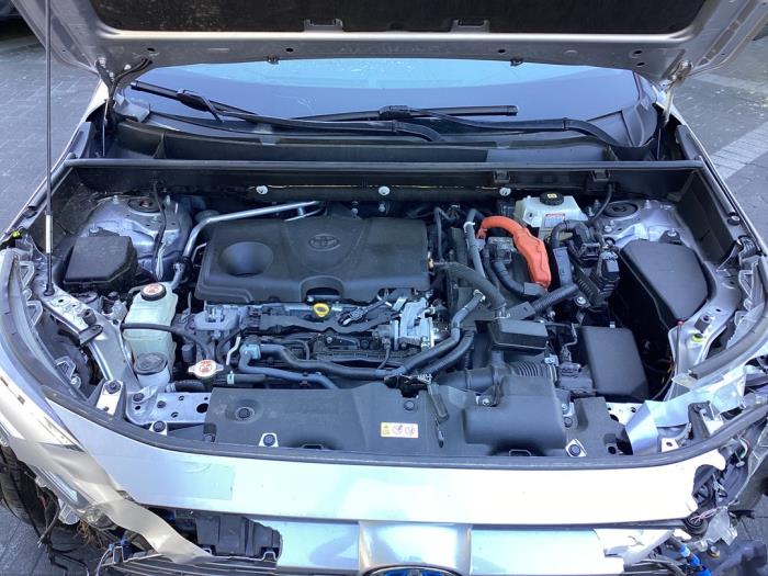 Gebruikte Motor Toyota RAV4 (A5) 2.5 Hybrid 16V AWD Prijs € 2.450,00 Margeregeling aangeboden door Gebr Opdam B.V.