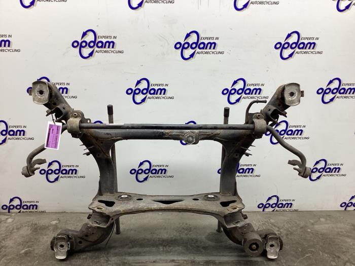 Gebruikte Subframe Audi Q7 (4MB/4MG) 3.0 TDI V6 24V e-tron plug-in hybrid Prijs € 423,50 Inclusief btw aangeboden door Gebr Opdam B.V.