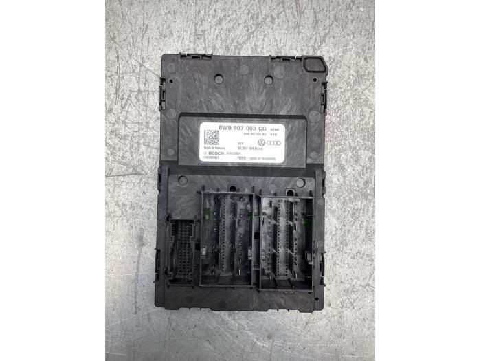 Gebruikte Module Bodycontrol Audi Q7 (4MB/4MG) 3.0 TDI V6 24V e-tron plug-in hybrid Prijs € 121,00 Inclusief btw aangeboden door Gebr Opdam B.V.