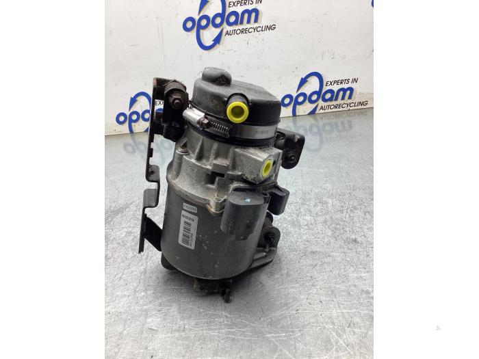 Gebruikte Servopomp BMW Mini (R50/53) 1.6 16V Cooper Prijs € 600,00 Margeregeling aangeboden door Gebr Opdam B.V.
