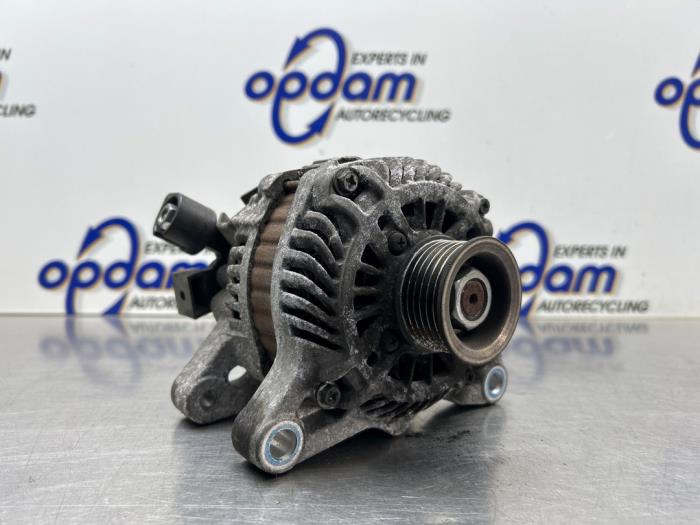 Gebruikte Dynamo Citroen C3 (SC) 1.4 Prijs € 50,00 Margeregeling aangeboden door Gebr Opdam B.V.