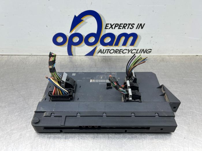 Gebruikte Computer Body Control Mercedes Sprinter 3t (906.61) 211 CDI 16V Prijs € 150,00 Margeregeling aangeboden door Gebr Opdam B.V.