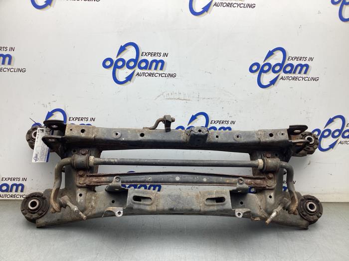 Gebruikte Subframe Toyota Auris (E18) 1.8 16V Hybrid Prijs € 125,00 Margeregeling aangeboden door Gebr Opdam B.V.