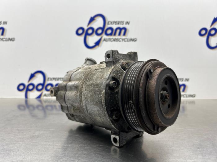 Gebruikte Aircopomp Alfa Romeo 159 Sportwagon (939BX) 1.8 MPI 16V Prijs € 100,00 Margeregeling aangeboden door Gebr Opdam B.V.