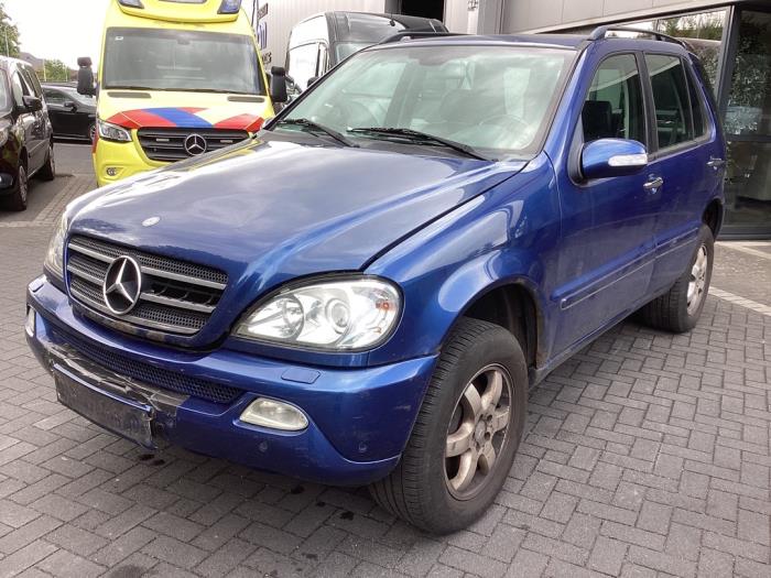 Gebruikte Automaatbak Mercedes ML I (163) 500 5.0 V8 24V Prijs € 750,00 Margeregeling aangeboden door Gebr Opdam B.V.