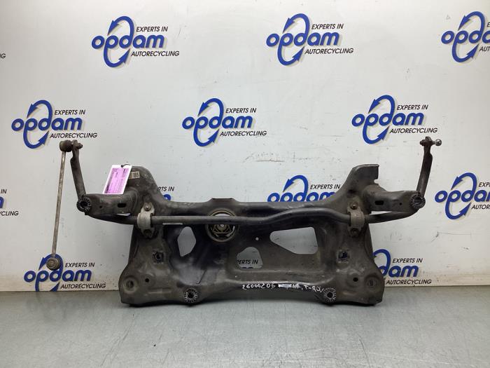 Gebruikte Subframe Volkswagen T-Roc I 1.0 TSI 12V Prijs € 200,00 Margeregeling aangeboden door Gebr Opdam B.V.