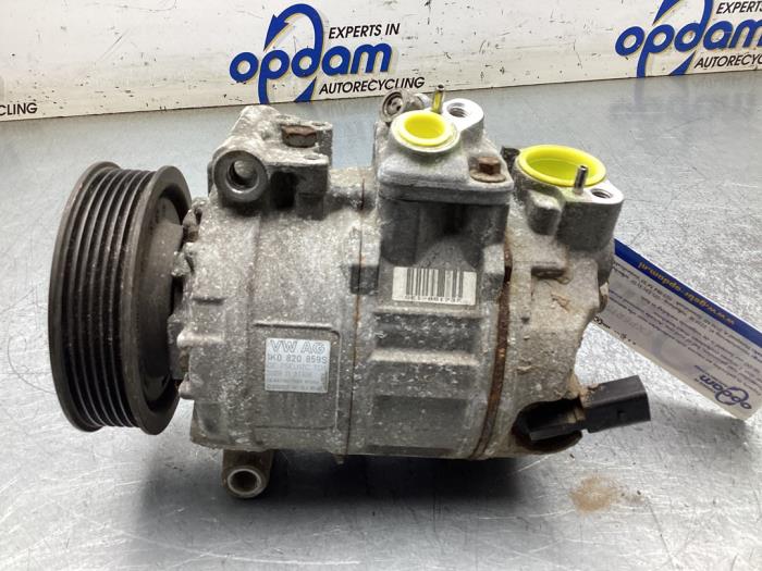 Gebruikte Aircopomp Volkswagen Caddy III (2KA,2KH,2CA,2CH) 2.0 Ecofuel Prijs € 75,00 Margeregeling aangeboden door Gebr Opdam B.V.