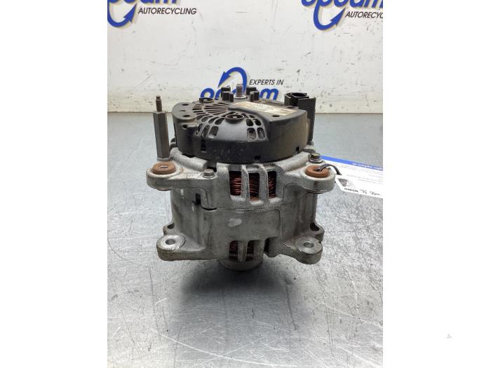 Gebruikte Dynamo Volkswagen Golf VII (AUA) 1.2 TSI 16V Prijs € 125,00 Margeregeling aangeboden door Gebr Opdam B.V.
