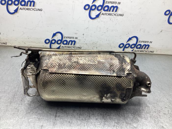 Gebruikte Roetfilter Mercedes Vito (447.6) 2.0 114 CDI 16V Prijs € 750,00 Margeregeling aangeboden door Gebr Opdam B.V.