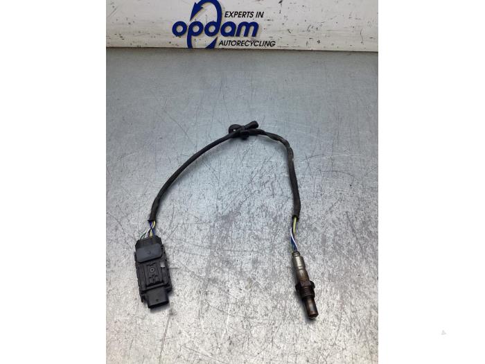 Gebruikte Nox sensor BMW X5 (G05) xDrive 30d 3.0 24V Prijs € 125,00 Margeregeling aangeboden door Gebr Opdam B.V.