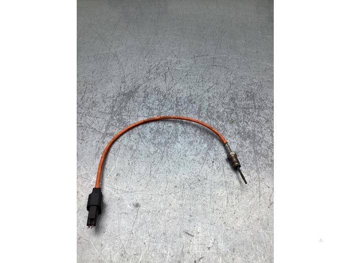 Gebruikte Uitlaat temperatuursensor Ford Fiesta 7 1.0 EcoBoost 12V Hybrid 125 Prijs € 30,00 Margeregeling aangeboden door Gebr Opdam B.V.