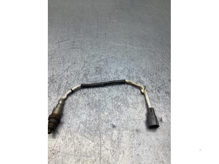 Gebruikte Lambda Sonde Toyota Aygo (B40) 1.0 12V VVT-i Prijs € 25,00 Margeregeling aangeboden door Gebr Opdam B.V.