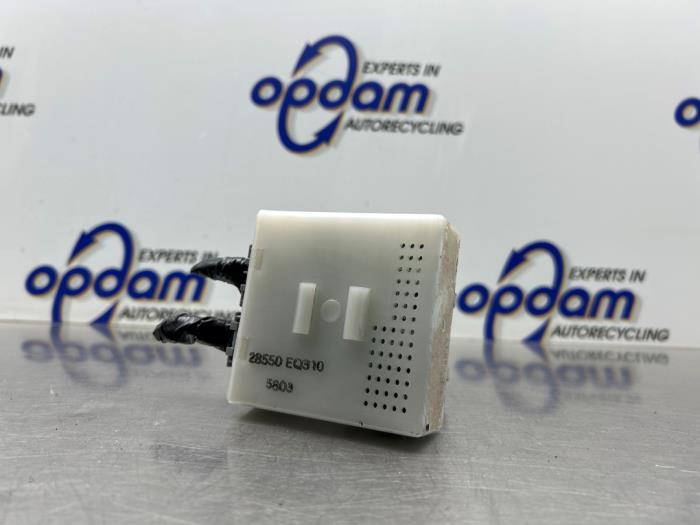 Gebruikte Bluetooth module Nissan X-Trail (T30) 2.0 16V 4x2 Prijs € 50,00 Margeregeling aangeboden door Gebr Opdam B.V.