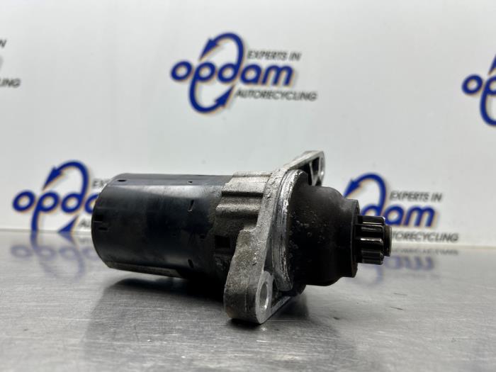 Gebruikte Startmotor Volkswagen Polo V (6R) 1.4 16V Prijs € 35,00 Margeregeling aangeboden door Gebr Opdam B.V.