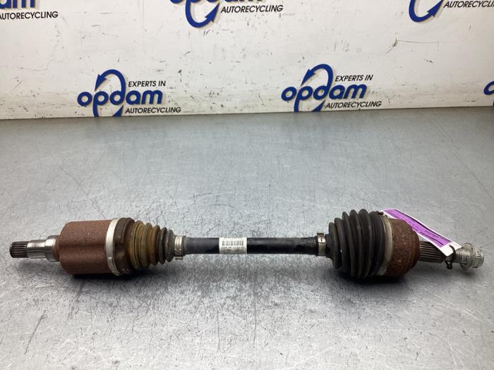 Gebruikte Steekas links-voor Ford Focus 4 Wagon 1.0 Ti-VCT EcoBoost 12V 125 Prijs € 150,00 Margeregeling aangeboden door Gebr Opdam B.V.