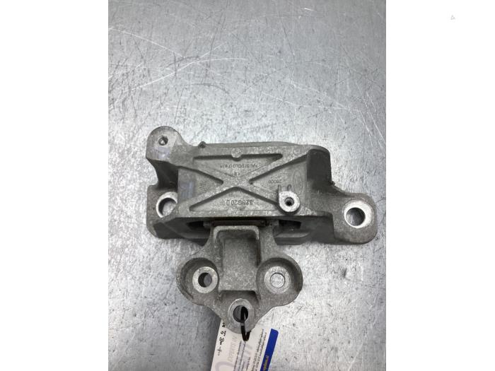 Gebruikte Motorrubber Ford Focus 4 Wagon 1.0 Ti-VCT EcoBoost 12V 125 Prijs € 50,00 Margeregeling aangeboden door Gebr Opdam B.V.