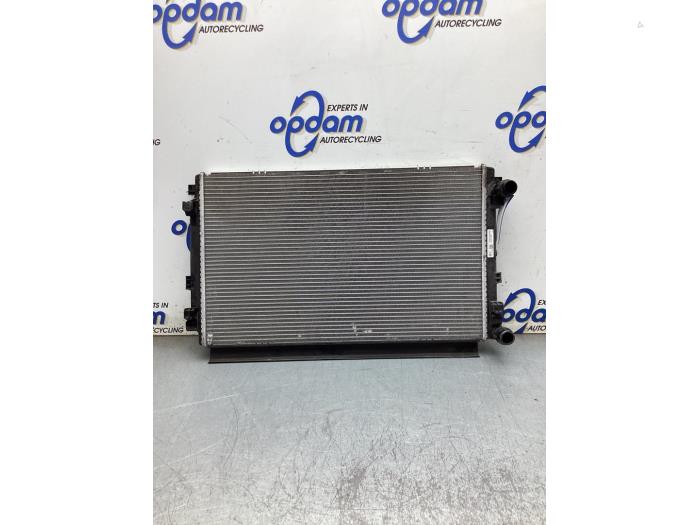 Gebruikte Radiateur Seat Ateca (5FPX) 2.0 TDI 16V Prijs € 100,00 Margeregeling aangeboden door Gebr Opdam B.V.