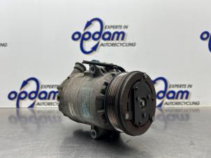 Aircopomp van een Opel Meriva (A) 1.8 16V 2008