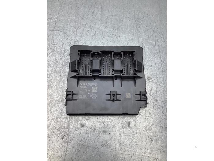 Gebruikte Computer Body Control Volkswagen Caddy III (2KA,2KH,2CA,2CH) 1.6 TDI 16V Prijs € 150,00 Margeregeling aangeboden door Gebr Opdam B.V.
