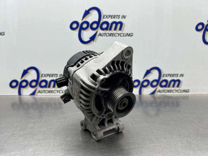 Gebruikte Dynamo Ford Focus 1 1.6 16V Prijs € 60,00 Margeregeling aangeboden door Gebr Opdam B.V.
